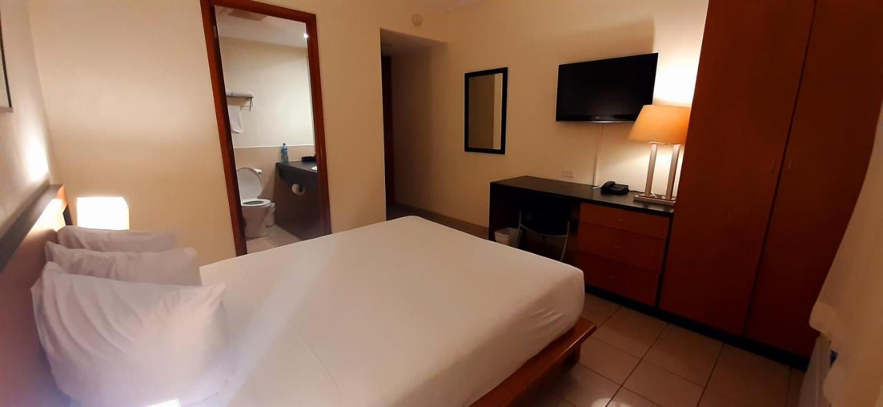 Comfort Inn Real Ла-Уньон Экстерьер фото