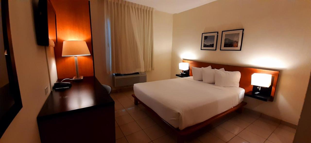 Comfort Inn Real Ла-Уньон Экстерьер фото