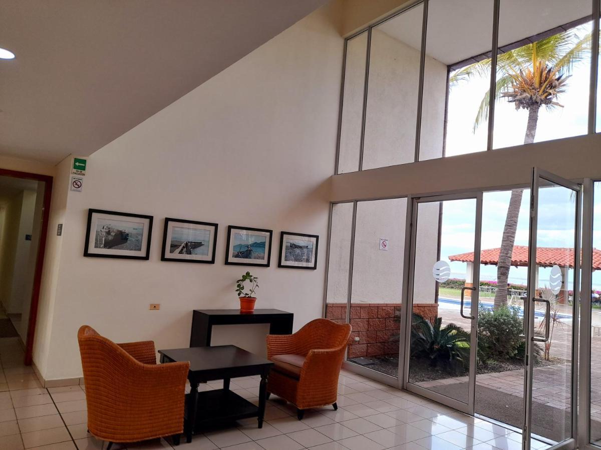 Comfort Inn Real Ла-Уньон Экстерьер фото